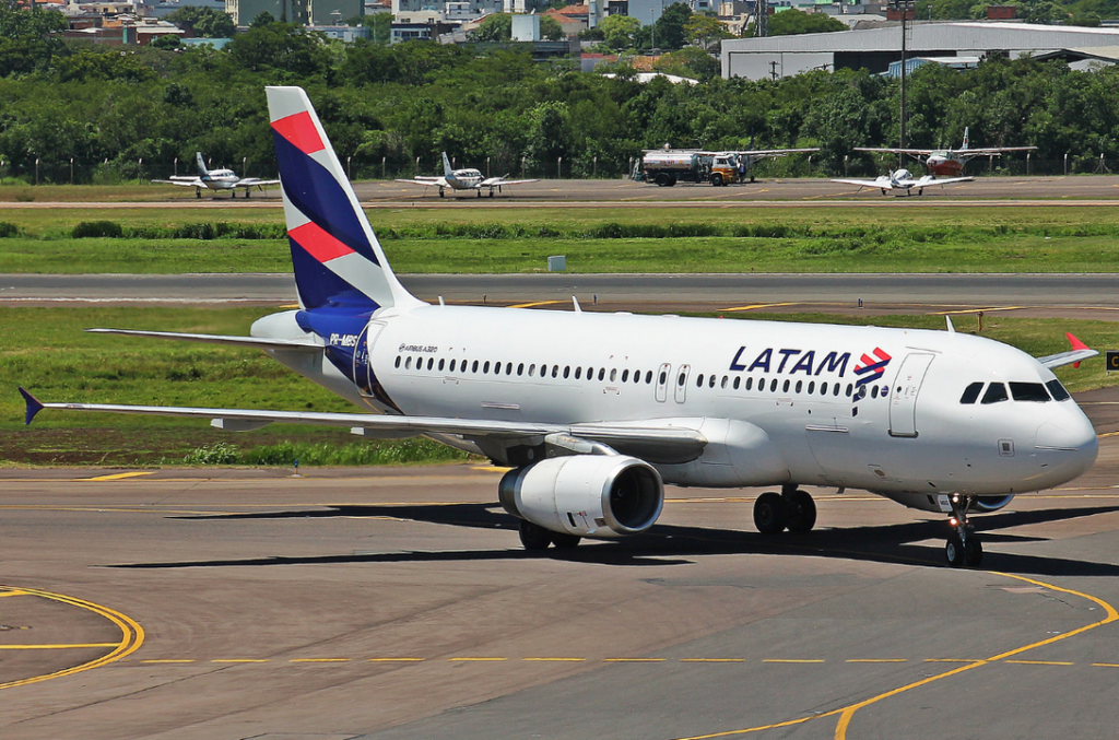 1089px-PR-MBS_(LATAM_Airlines_Brasil)